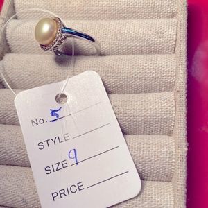 925 pearl ring Stamped H beautiful